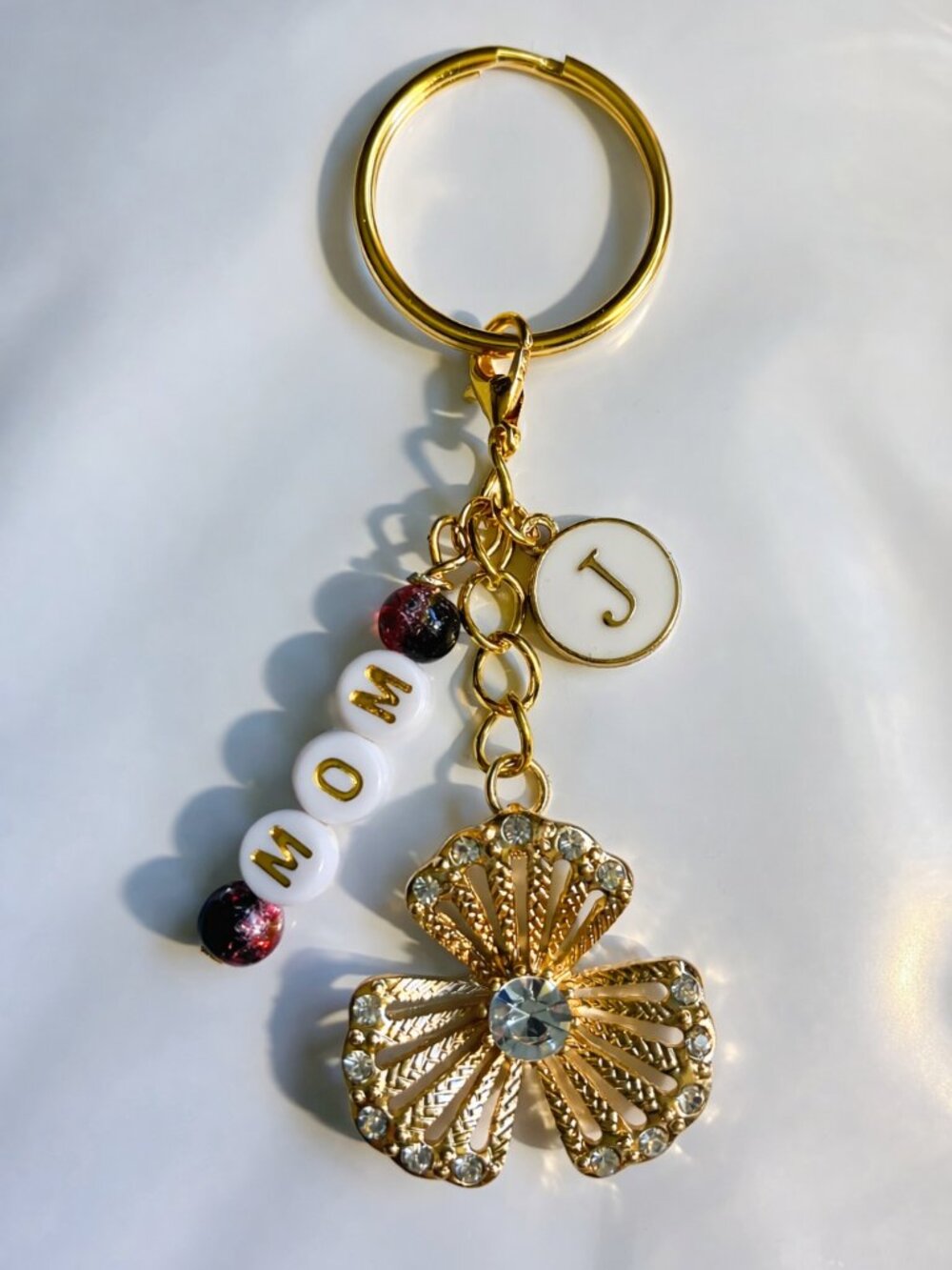 Gold Flower MOM Keychain • Gold Initial Charm • Mother’s Day Gift